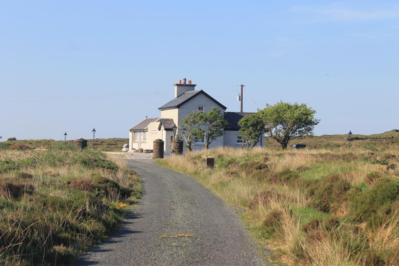 Cashelnagor Railway Station Villa Gortahork Exterior photo